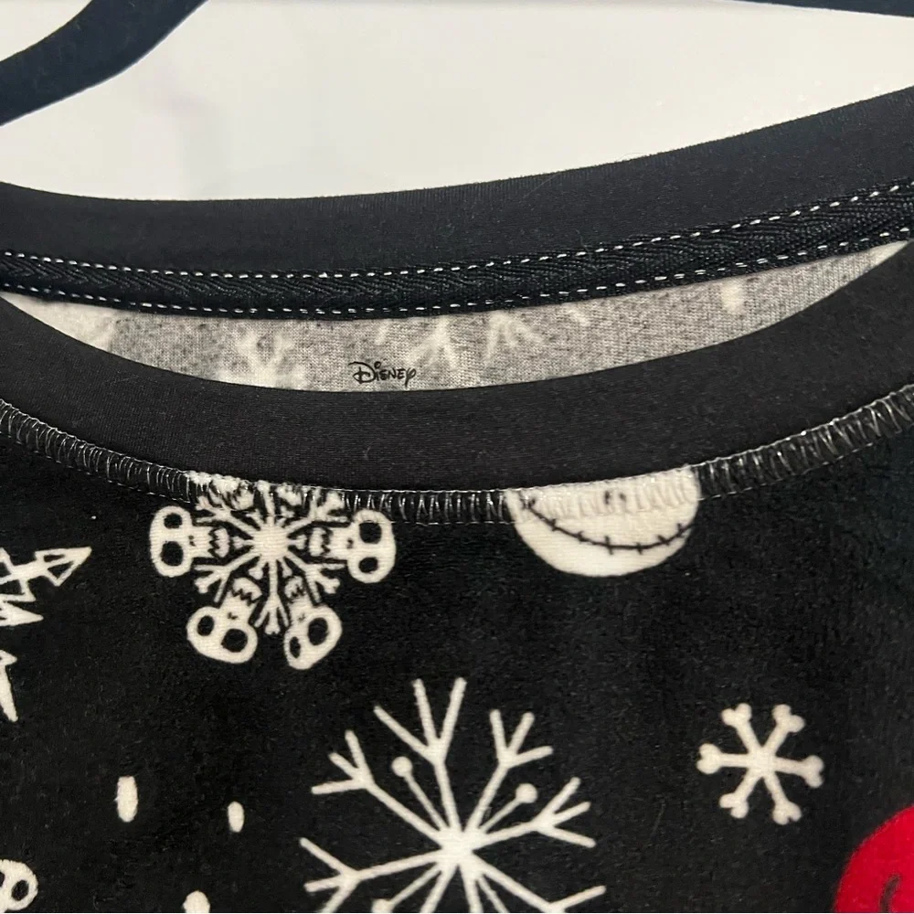 The Nightmare Before Christmas Black White‎ 2 Piece Pajamas Set. Size 2X. - Picture 6 of 14